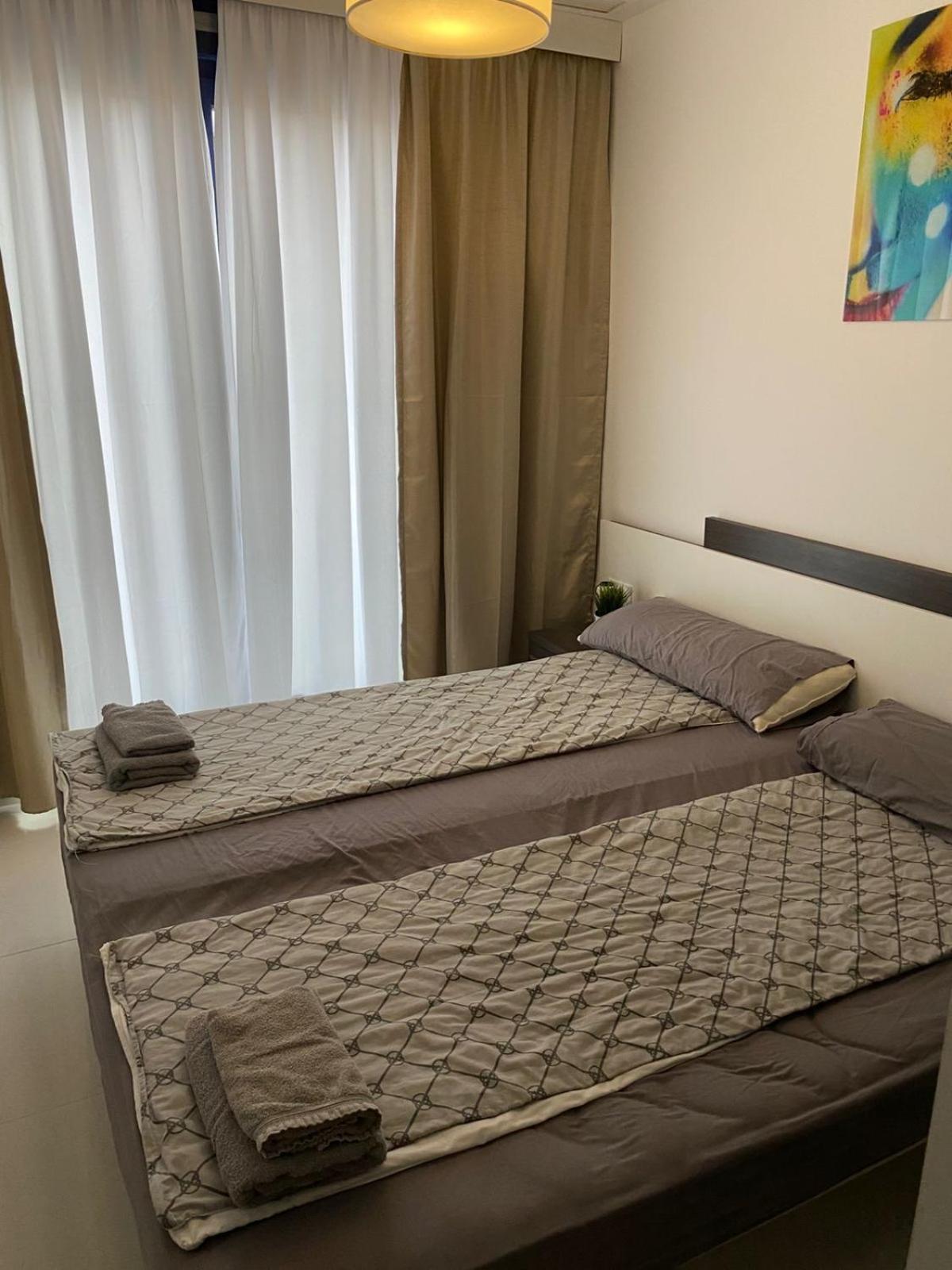 Apartment Deluxe Clara Sea Senses Torrevieja Exterior photo
